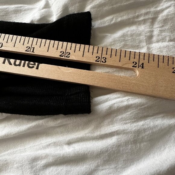 Banana Republic Luxespun 3/4 Dolman Sleeve Black Sweater Size M Academia Preppy - Picture 11 of 11